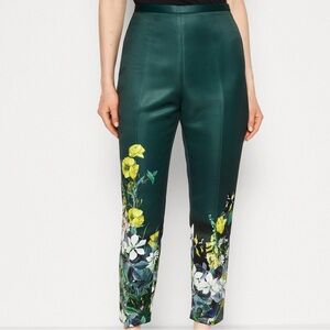NEW with DEFECTS Size 6 Ted Baker Aikaat Green Slim Leg Floral Mid Rise Pants